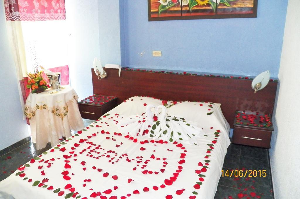 Hotel Villa Del Rosario Nuevo Мельгар Экстерьер фото